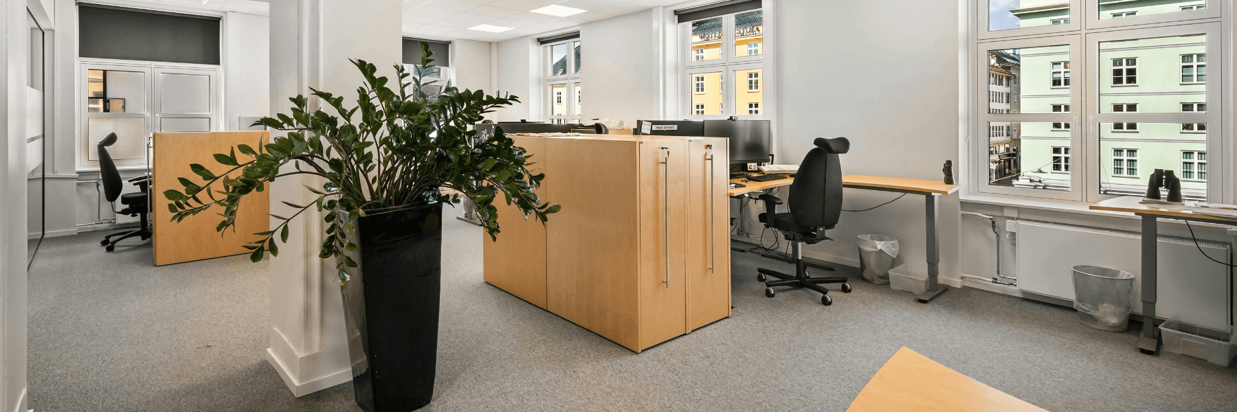 How Often to Replace Key Office Equipment: A Practical Guide